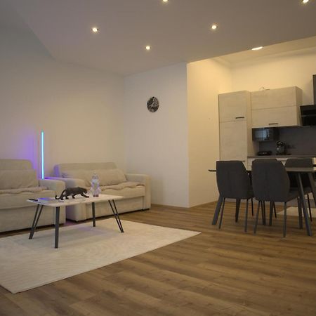 Dc Lofts I Modernes Loft In Der Stadt Salzburg Fuer Bis Zu 5 Personen المظهر الخارجي الصورة